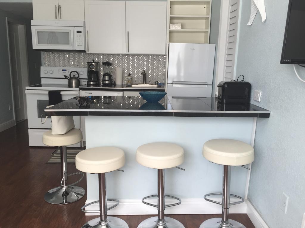 Sun Sand And Love - 1 Bed, 2 Bath Condo Miami Beach Kültér fotó